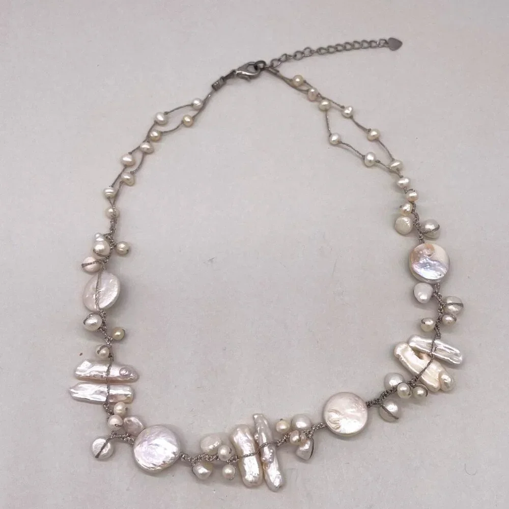 Mother of Pearl Bead Stretch Choker Necklace Silver Tone Shell Sea Beach Oyster - Picture 1 of 5